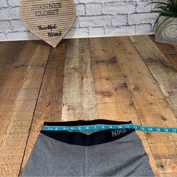 NIKE PRO WOMEN'S LEGGING TIGHT WORKOUT PANTS GREY M - Picture 8 of 11